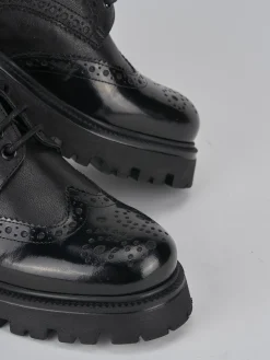 Stringate tacco 2cm pelle nero