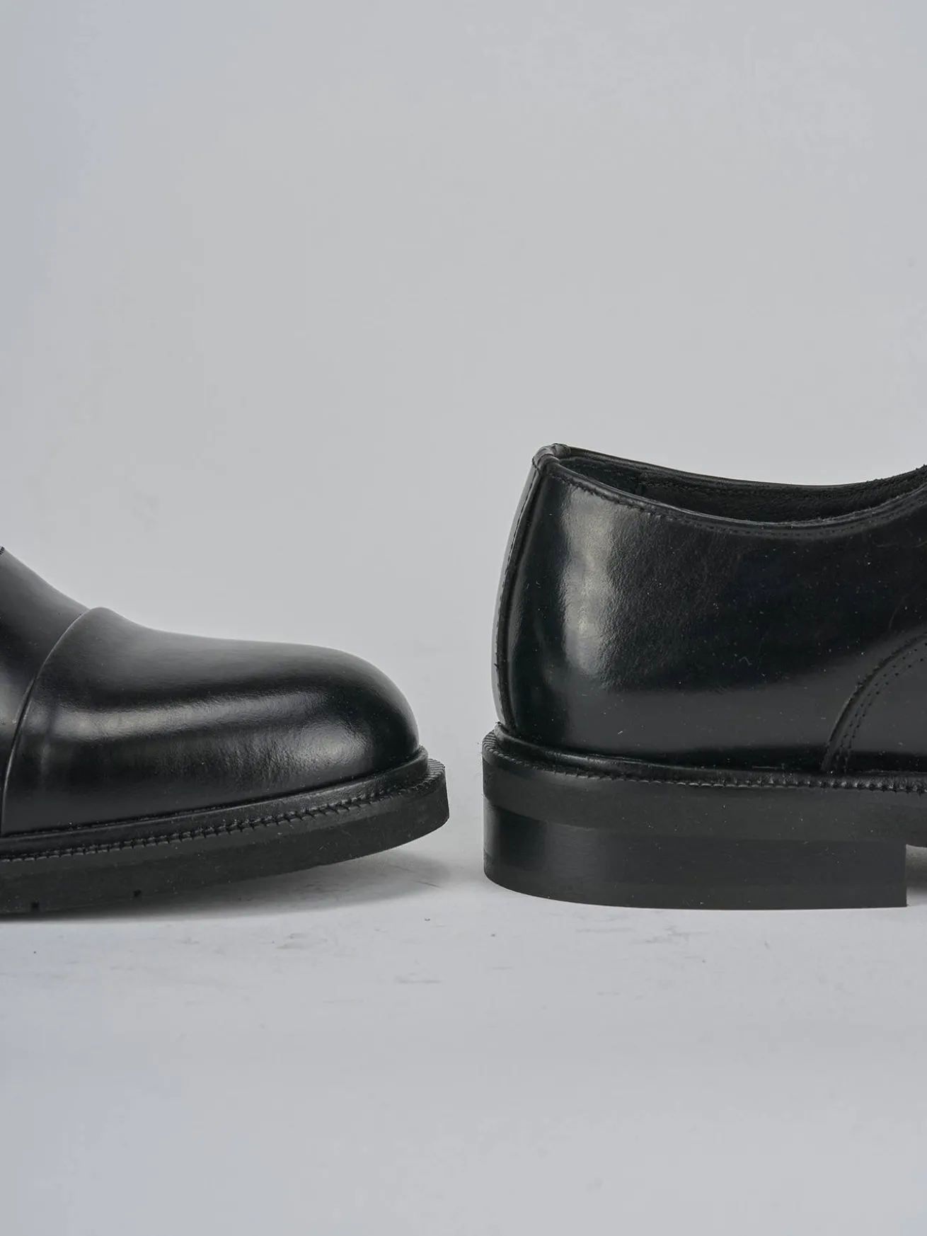 Stringate tacco 2cm pelle nero