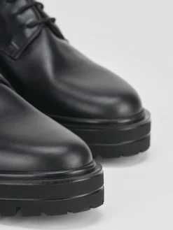 Stringate tacco 2cm pelle nero