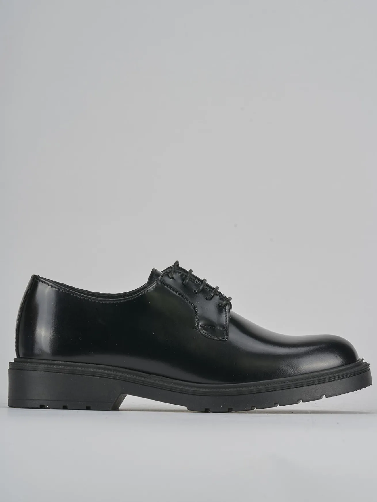 Stringate tacco 2cm pelle nero