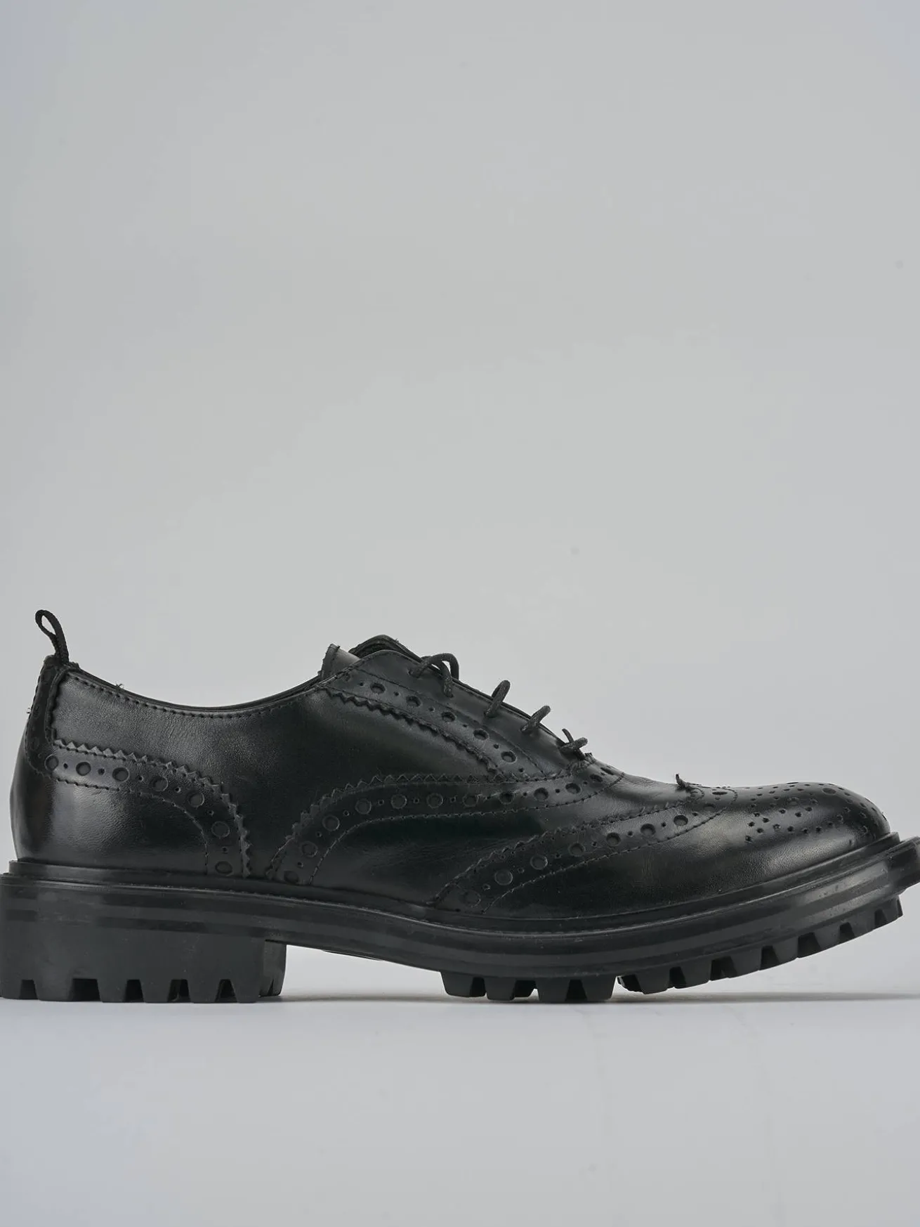 Stringate tacco 2cm pelle nero