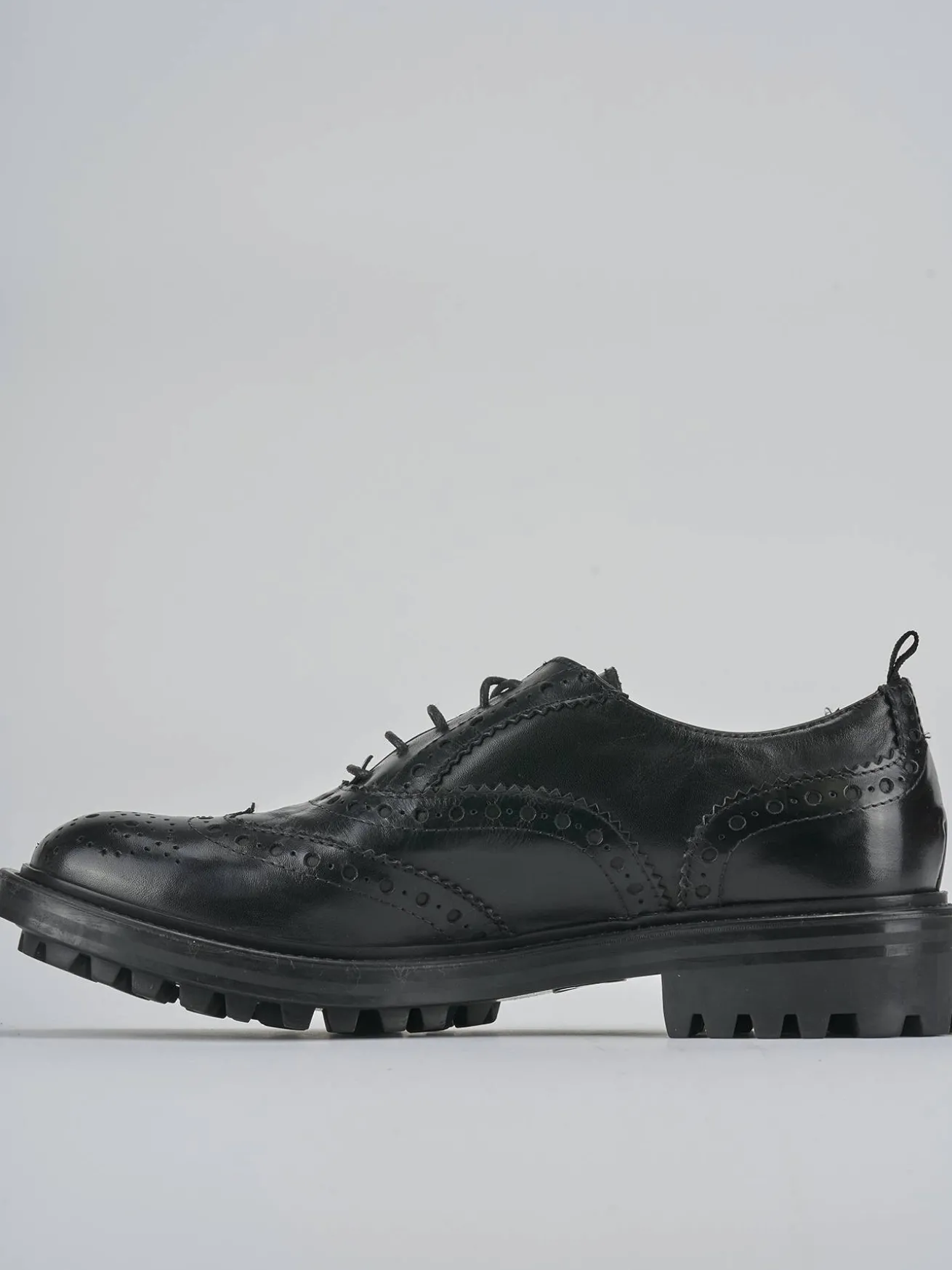 Stringate tacco 2cm pelle nero