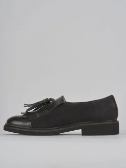 Stringate tacco 2cm pelle testa