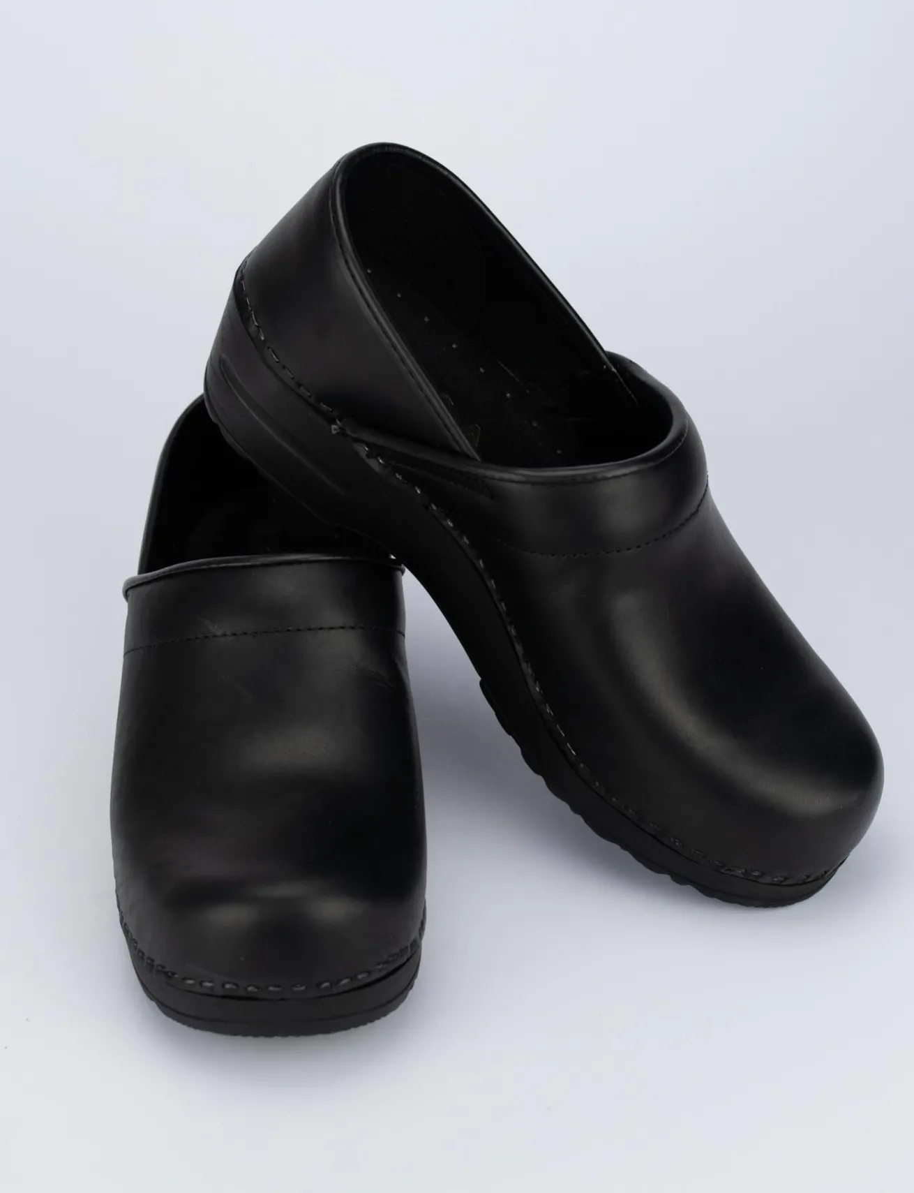 Zoccolo zeppa 2cm nero pelle